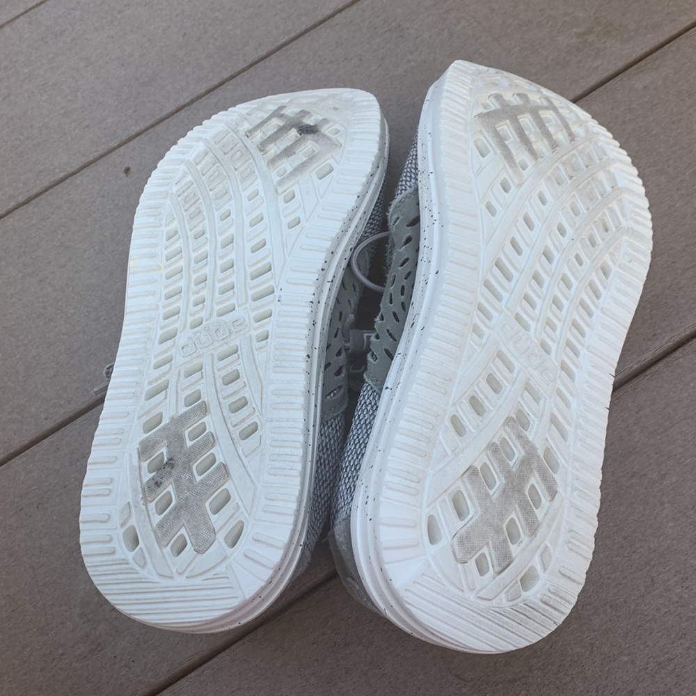 Hey Dude Boat Shoes - Picture 3 of 6